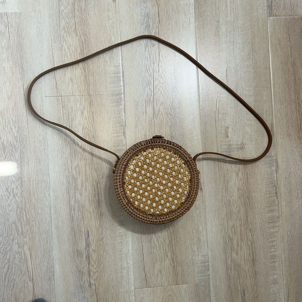 Round Wicker Rattan Purse Bag Woven Shoulder Crossbody Handbag Beach Vacation
